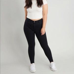 GARAGE High-Rise Ankle Jegging